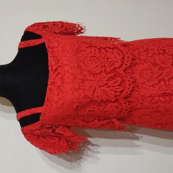 SOPRANO Red Lace Dress Cold Shoulder Size Medium - Picture 9 of 14